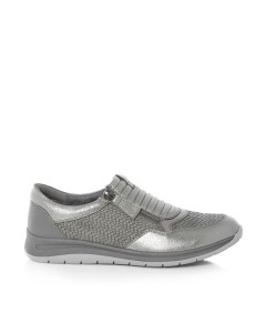 52136 Zip On Sneaker