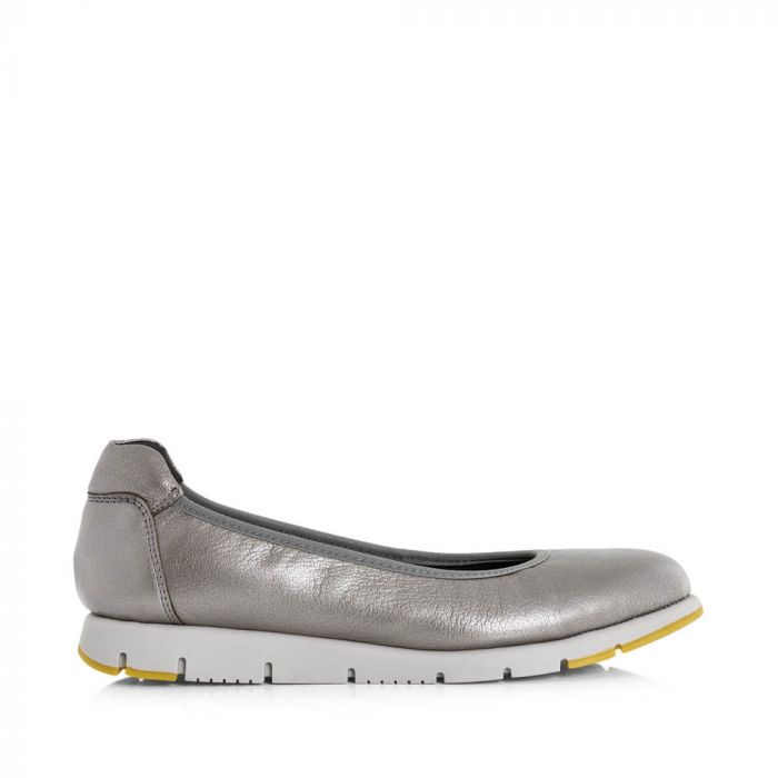 Green cross hotsell slip ons