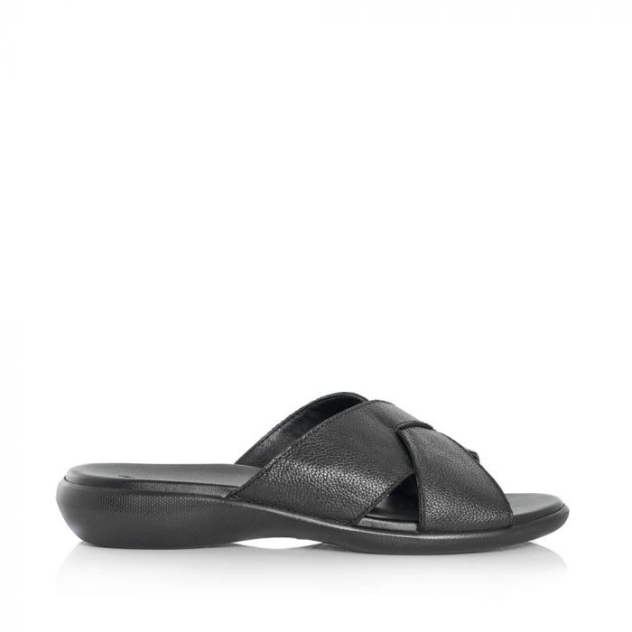 Crossover flip flops online