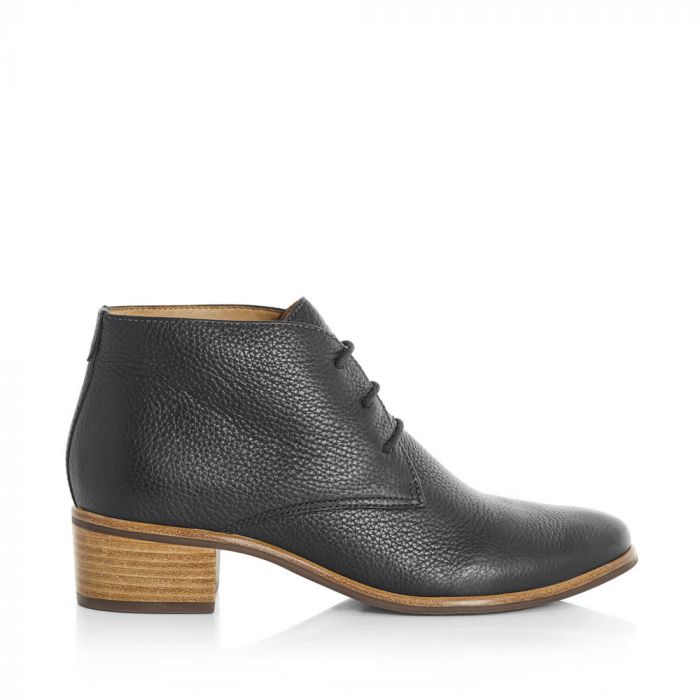 Black lace up 2025 boots with small heel