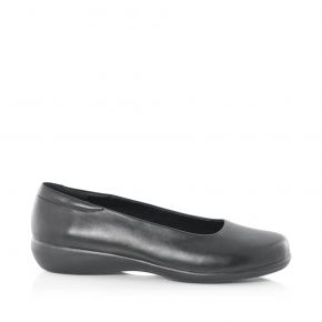 Green cross best sale shoes prices