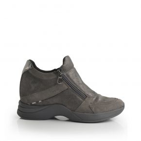 Green cross ladies sneakers clearance